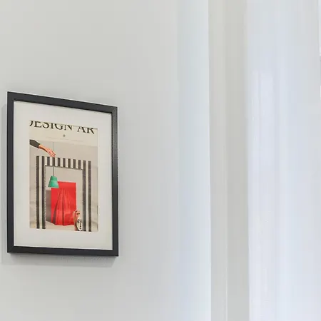 The Rent - Modern Two-bedroom In Porta Romana * ミラノ